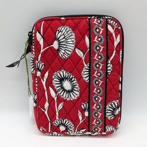 NWT Vera Bradley Red Black White Deco Daisy Embroidered E Reader Sleeve Holder